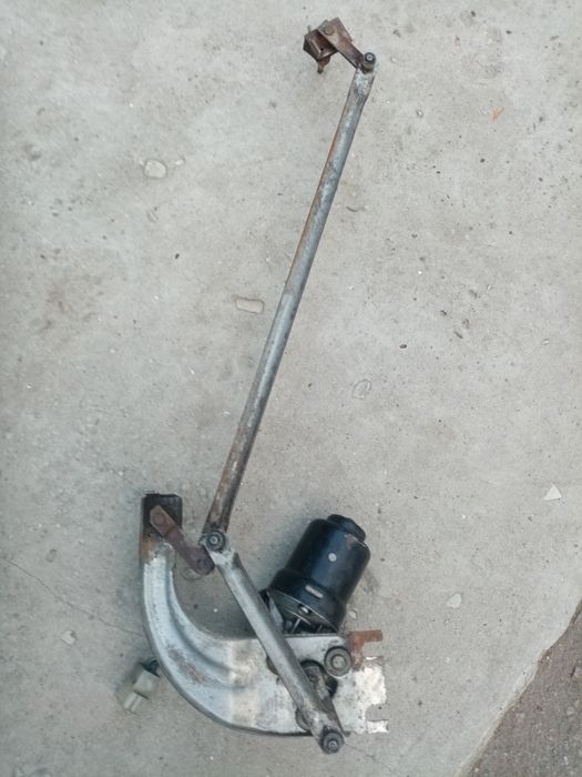 Моторчик дворников в сборе с трапецией ВАЗ 2101 - 2107