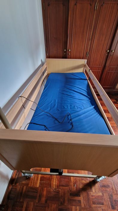 Cama articulada elétrica