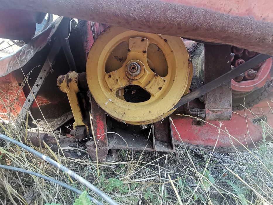 Жатка Massey Ferguson 4.5 метра Claas