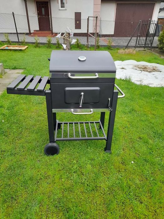 Duży grill imprezowy