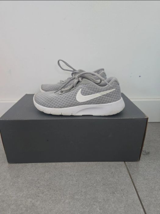 Buty nike tanjun