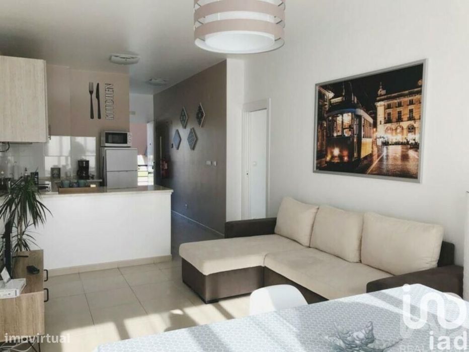 Apartamento T1 em Quinta do Anjo de 50,00 m2