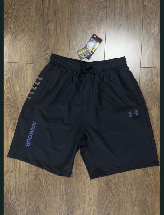 Spodenki under Armour czarne XL