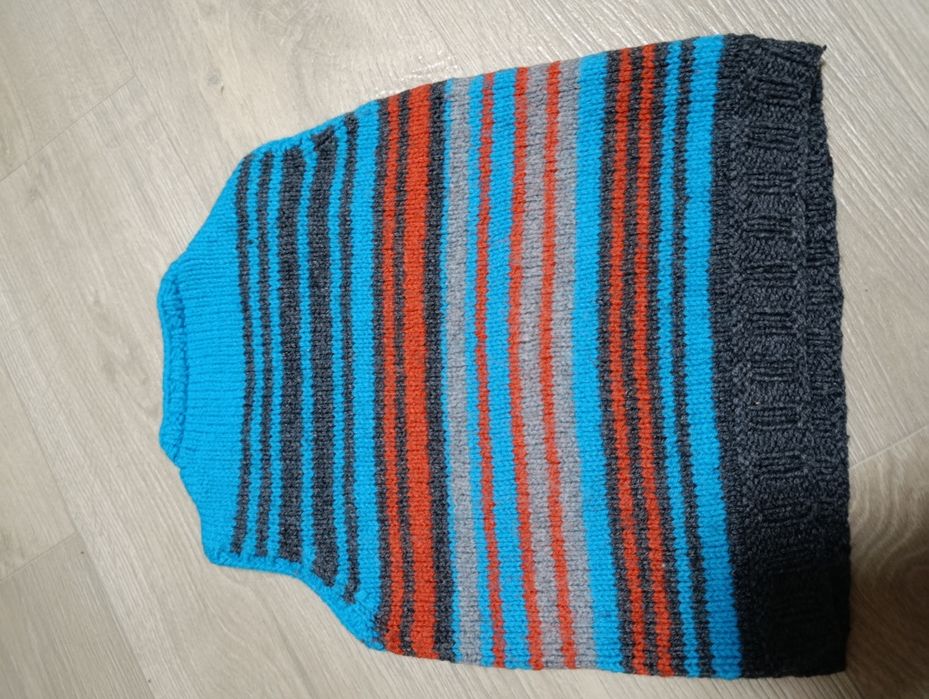 В'язана желетка, безрукавка дитяча, 1,5-2 роки