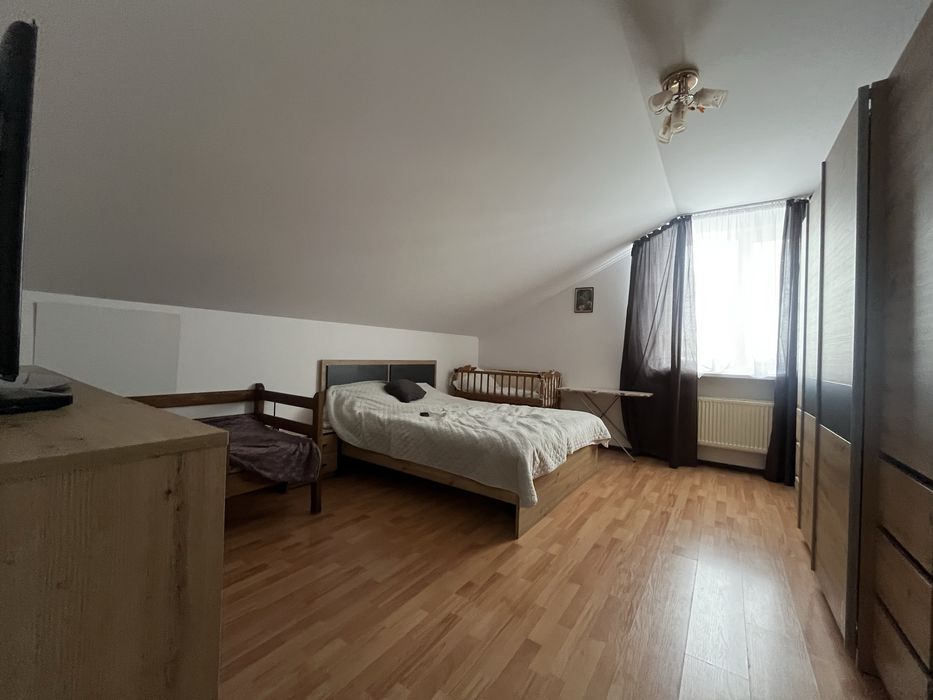 2 кімн квартира по вулиці Петра і Павла