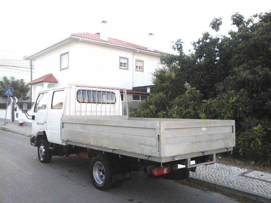 Nissan Cabstar 3.0 Cabine dupla 190000 Km em muito bom estado