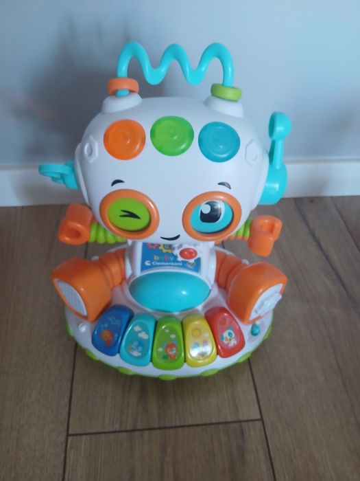 CLEMENTONI BABY Iinteraktywny  RObot