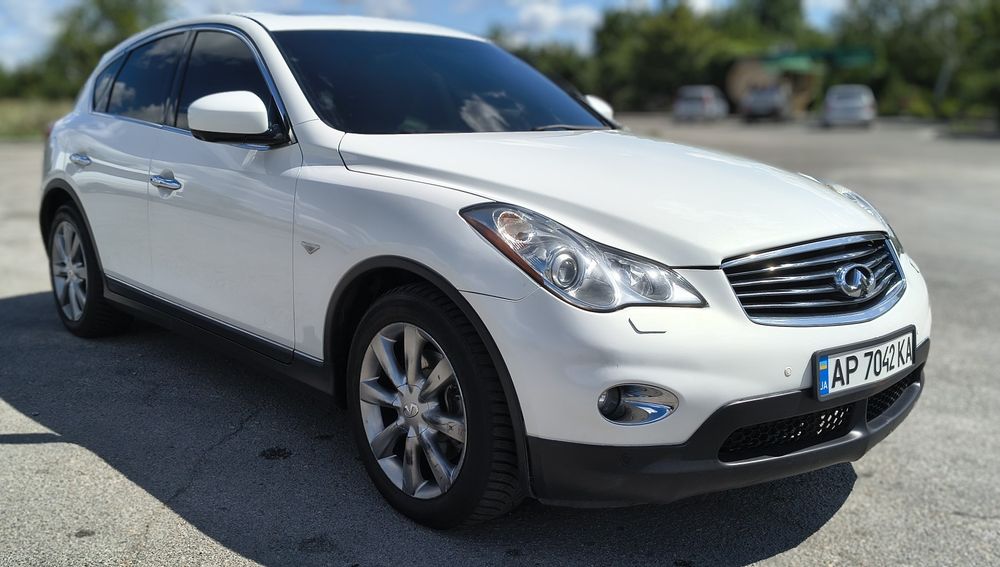 Infiniti Інфініті ЕХ35