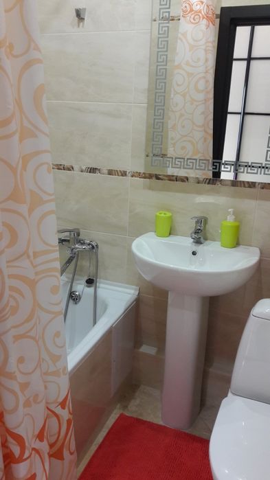 Сдам квартиру посуточно и почасово.