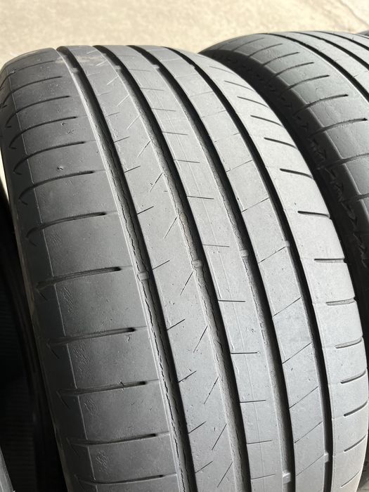 Літні Шини  Bridgestone 255*55R19