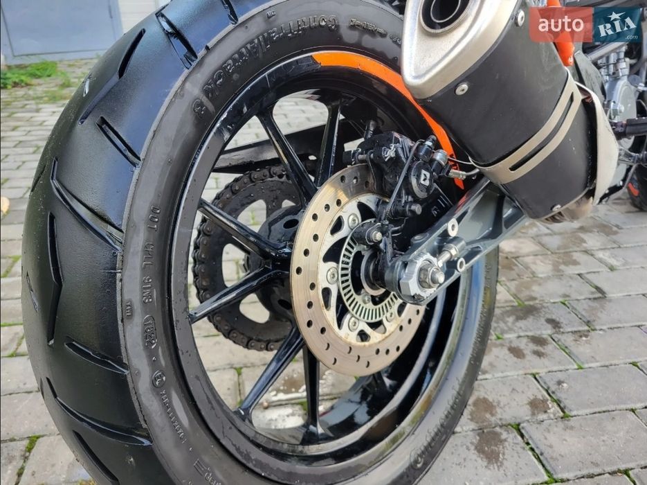 КТМ ДЮКЕ 125 2022 року