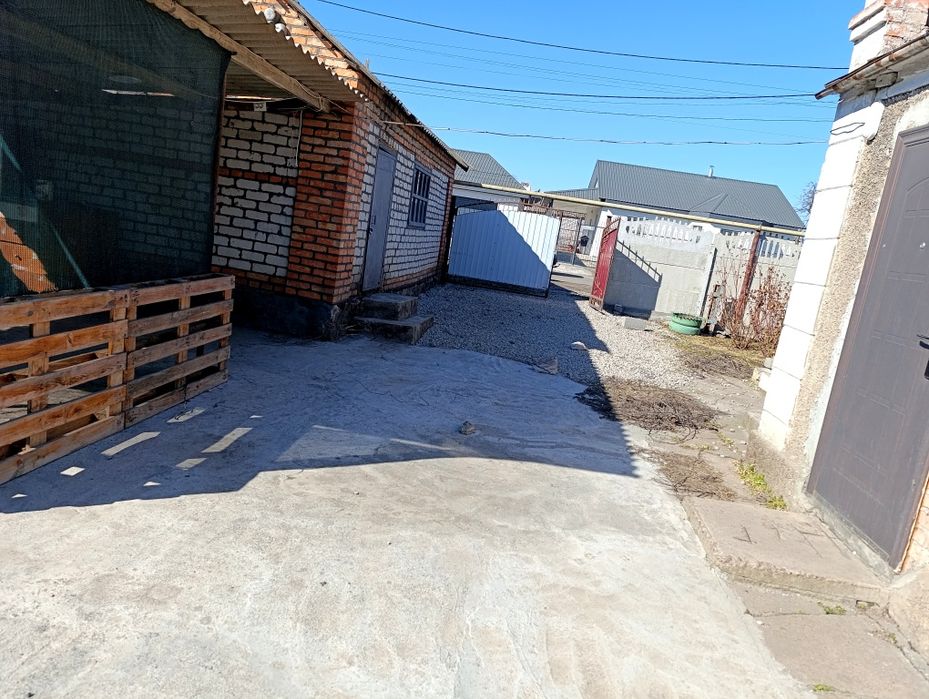 Продам будинок в м. Апостолово