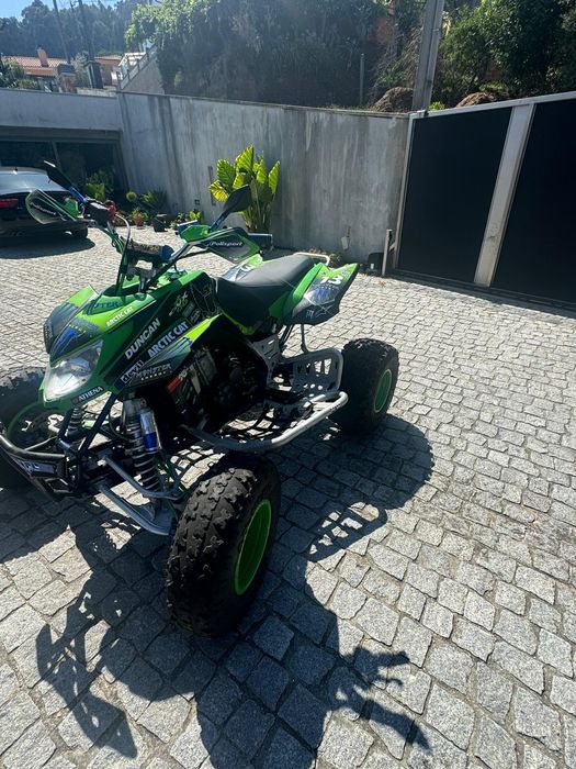 Moto 4 Arctic cat 400