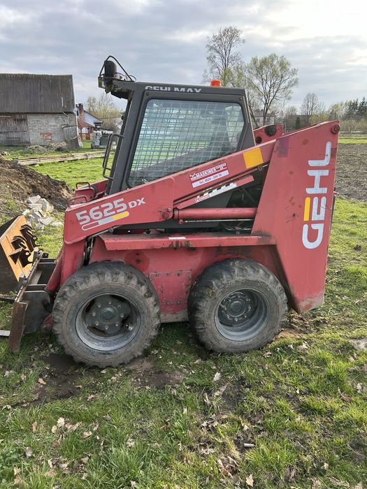 Ładowarka GEHL 5625 DX