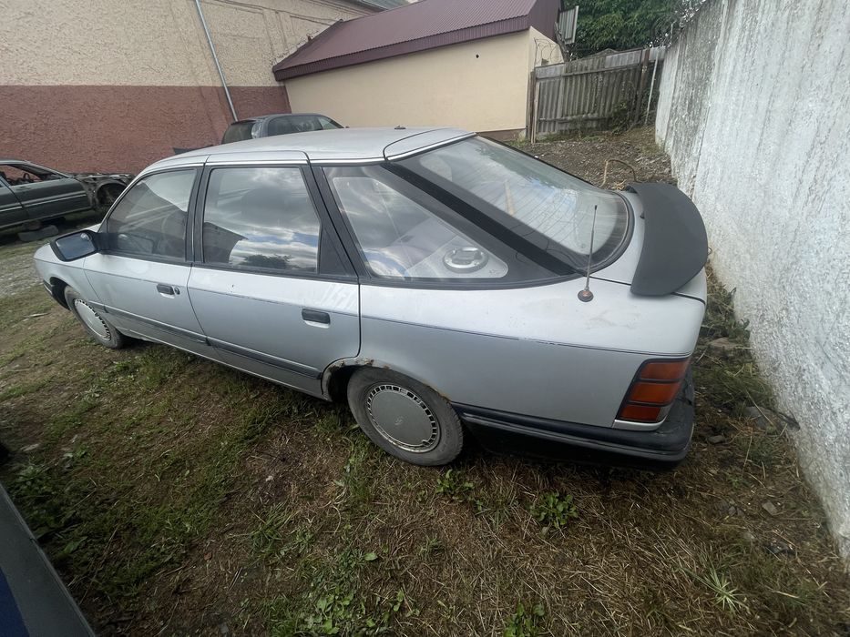 Продам Ford Sierra/Scorpio ціна за два автомобіля)