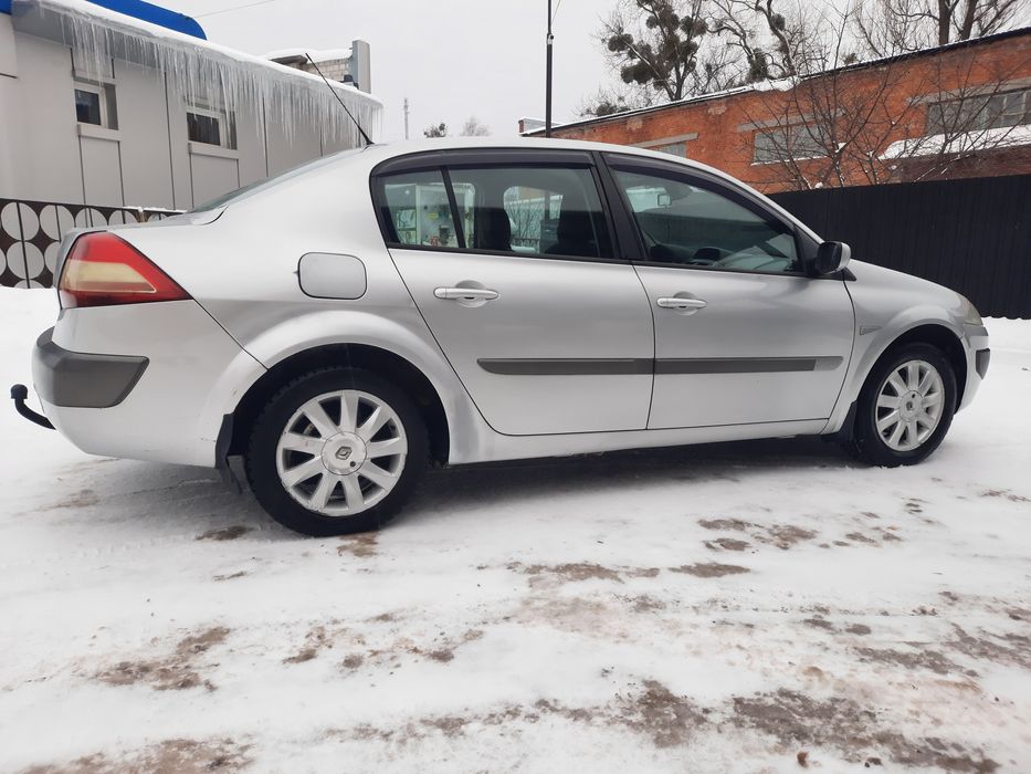 Продам  Автомобіль двигун 1.6МРІ