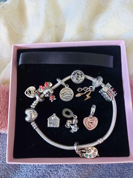 Pandora moments charms zawieszki różne ceny