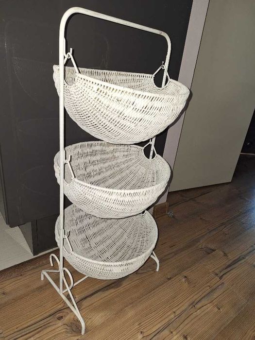 Regalik ratanowy kwietnik owocarka 3 koszyki białe