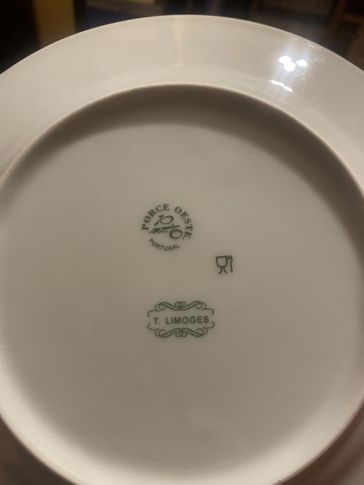 Prato e bule pequeno Limoges
