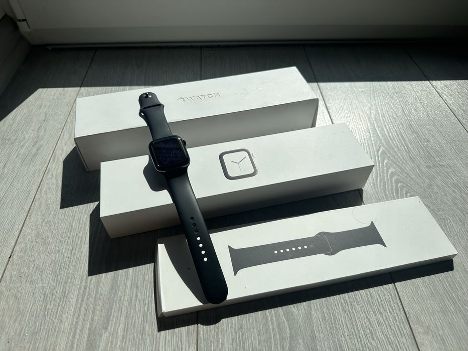 Apple Watch 4 44mm stal stalowa koperta