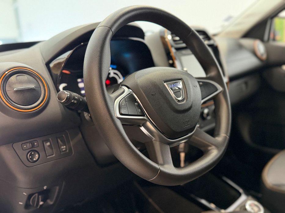 Dacia Spring Comfort Plus foto 2