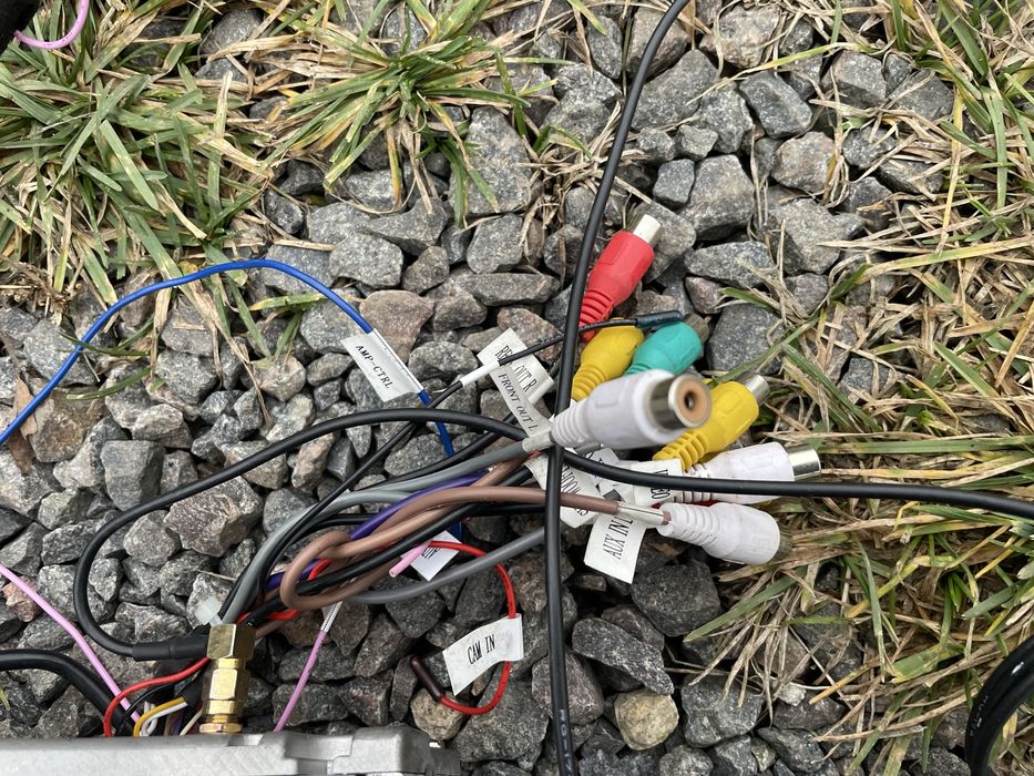 Магнитола BMW e46 сост. новой БМВ AUX CD GPS USB