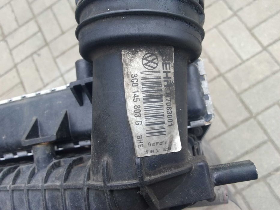 VW PASSAT B6 2.0 TDI intercooler chłodnica 3C0.145803G