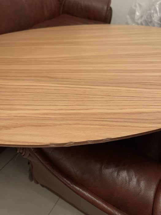 Mesa redonda de madeira feita á medida . 120/80cm