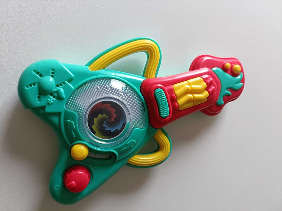 Guitarra de criança