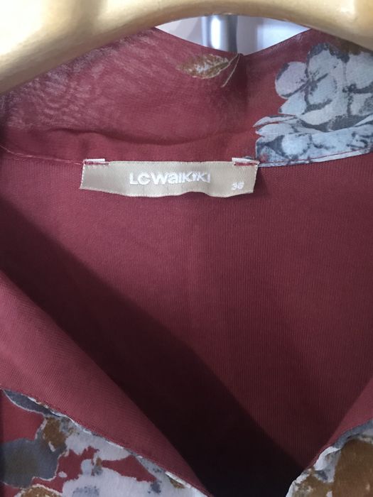 Продам сукню гарну