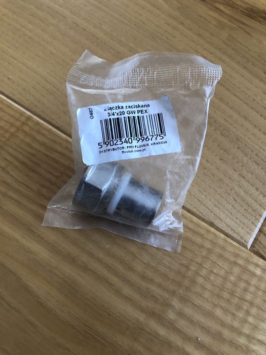Złączka zaciskania 3/4x20 PEX