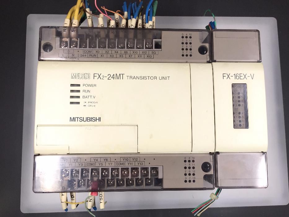 PLC Mitsubishi MELSEC FX2-24MT + FX16EX-V