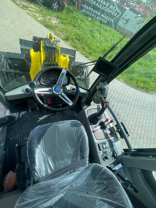 Nowa Ładowarka Teleskopowa STORM SL2545T Ładowność 2800KG  Widły EXTRA