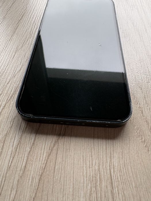 Apple iPhone 13 128G Midnight
