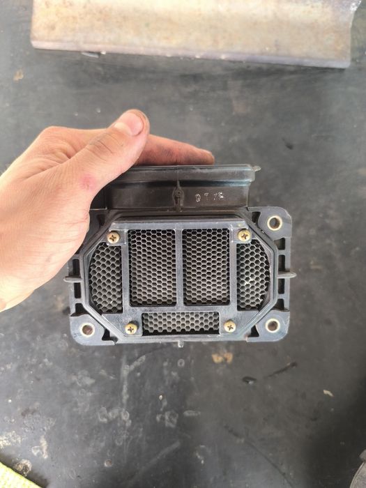 Расходомер воздуха (ДМРВ)