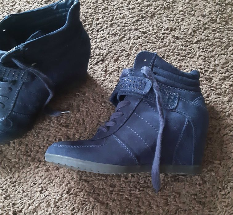 Buty damskie sneakersy granatowe 37