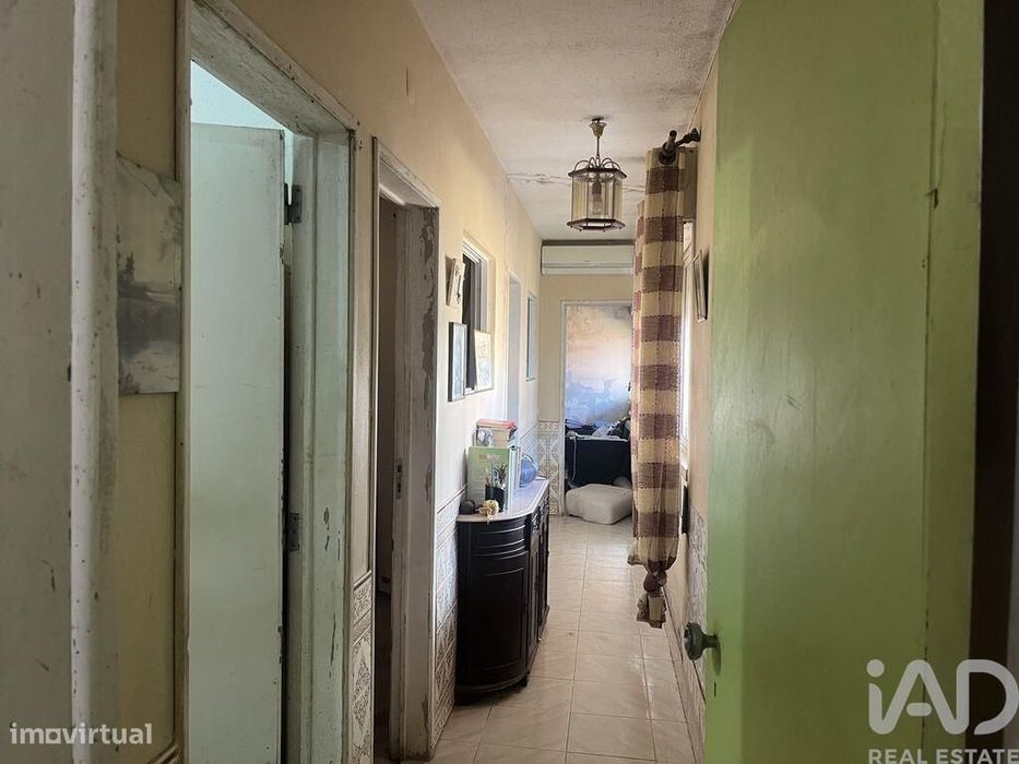 Casa / Villa T2 em São Domingos de Rana de 71,5 m2