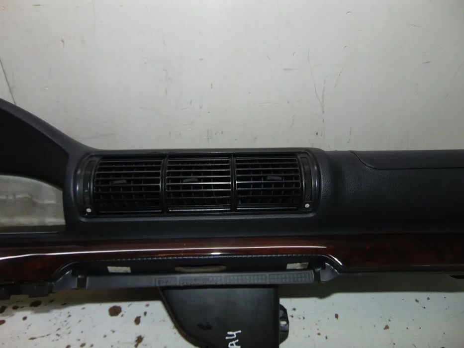 Audi A4 tablier " nova de stock antigo