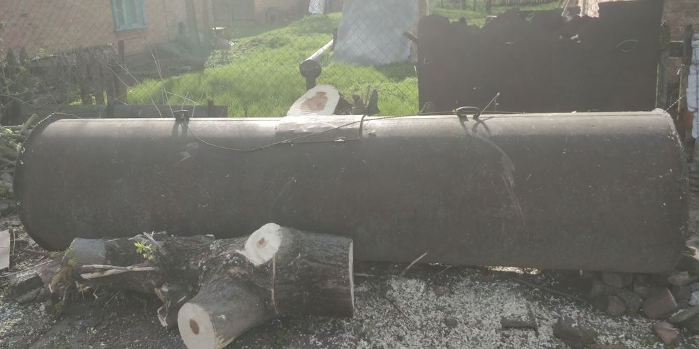 Бочка 2.5 -3. куба.