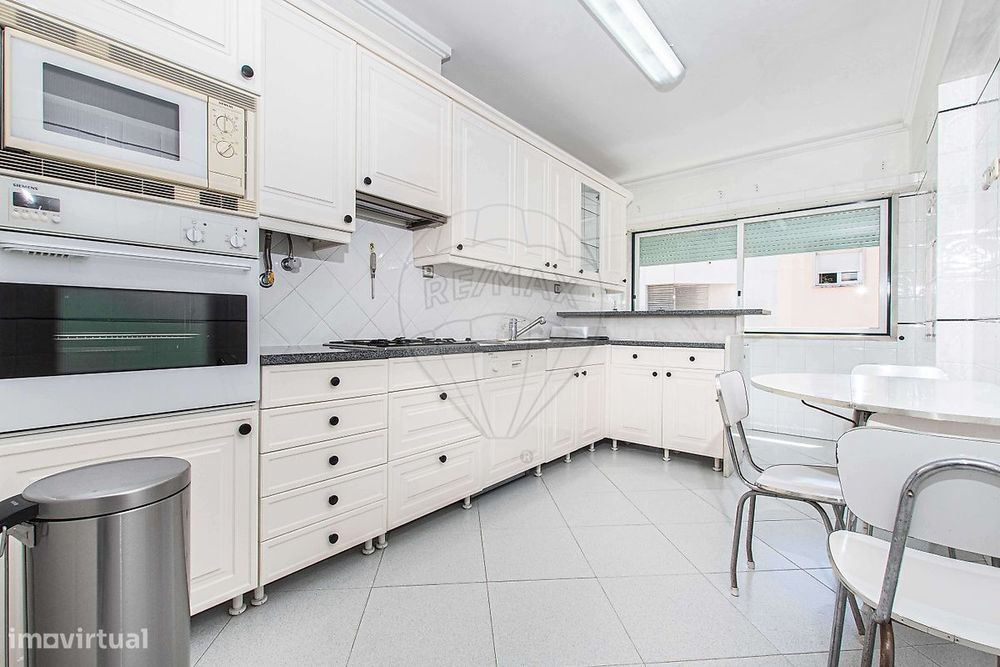 Apartamento T1 para arrendamento