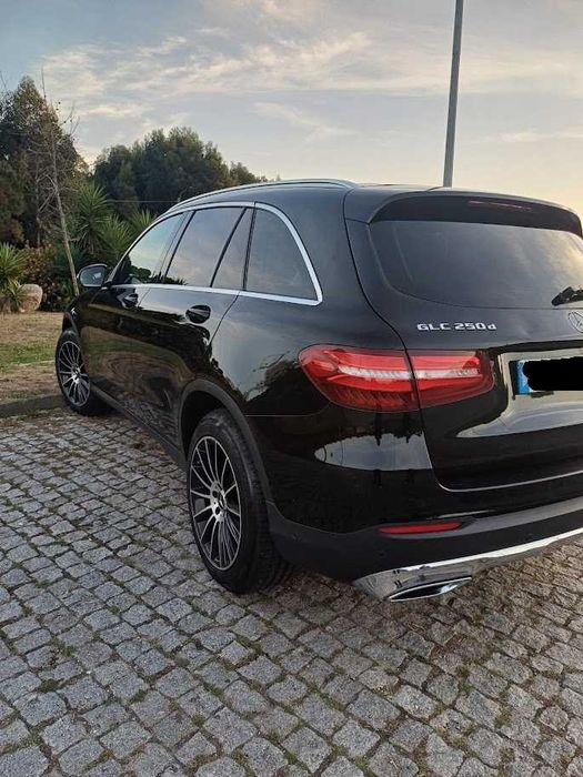 Mercedes-Benz GLC 250 d 4-Matic AMG Line