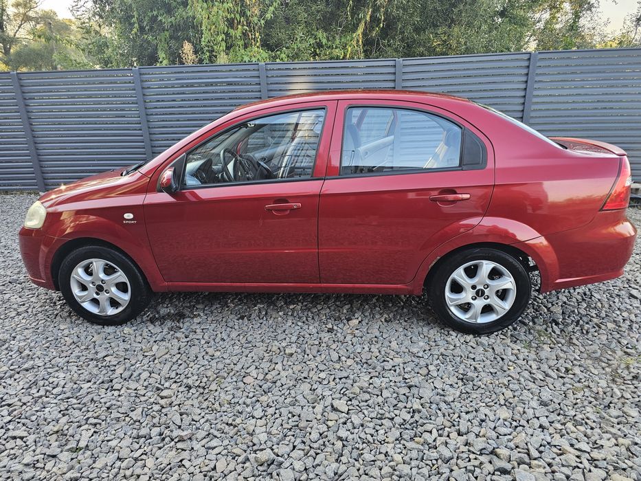 Chevrolet aveo T250 2007 1.4 бензин
