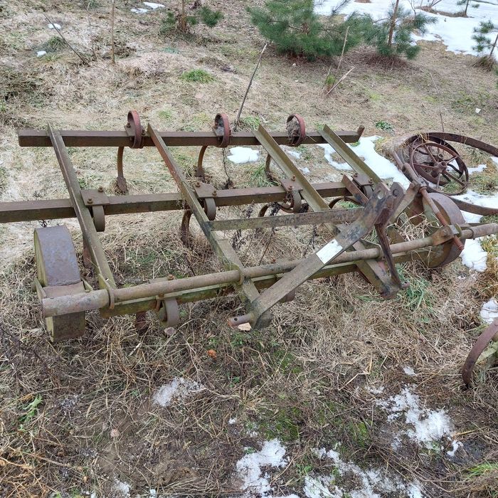 Kultywator c330 t25 sprzęt rolniczy konny kosiarka pług obsypnik koła