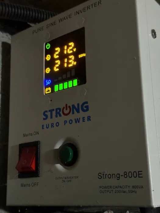 ДБЖ  Strong-800E
