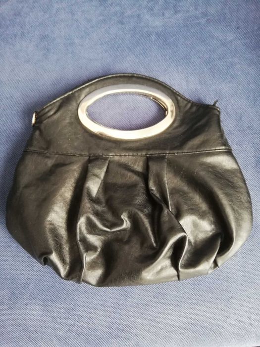 mała, czarna torebka