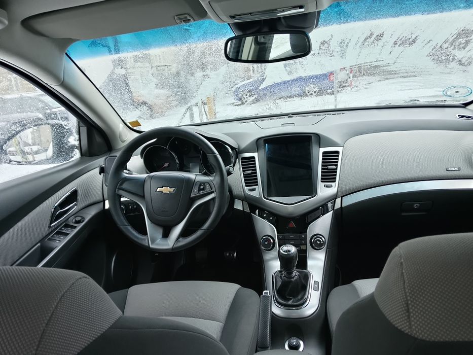 Sprzedam Chevroleta Cruze LT