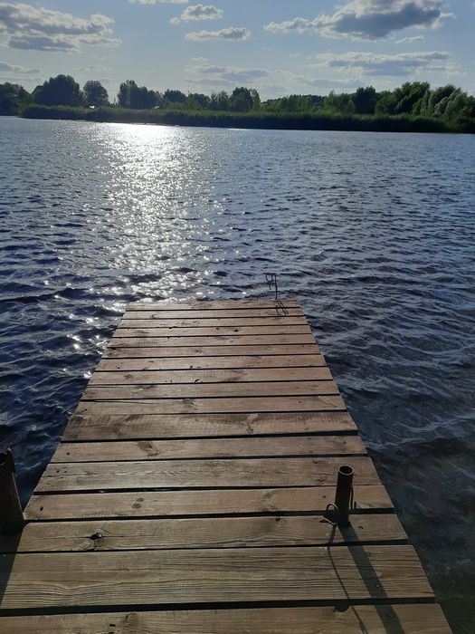 Оренда будинку біля  води з пляжем