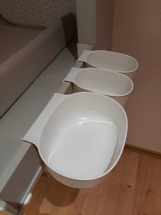Regał Ikea Hensvik z blatem na przewijak