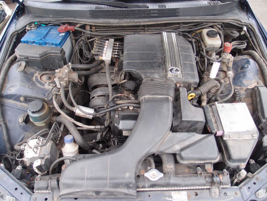 Lexus IS200 / 2.0 155km / 2001r. / na części