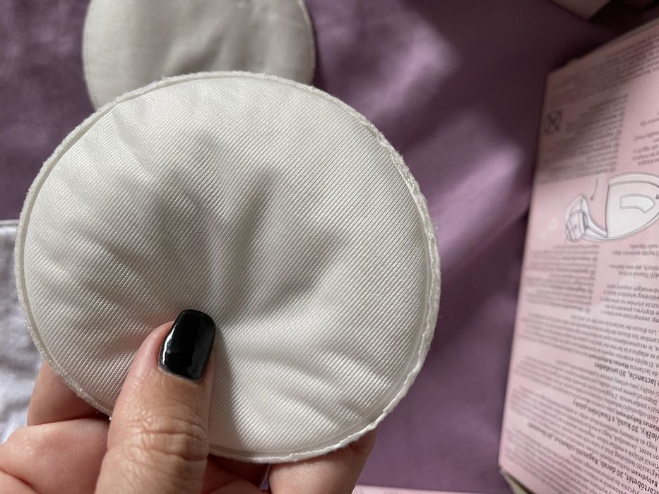 Protetores de seios reutilizáveis e descartáveis